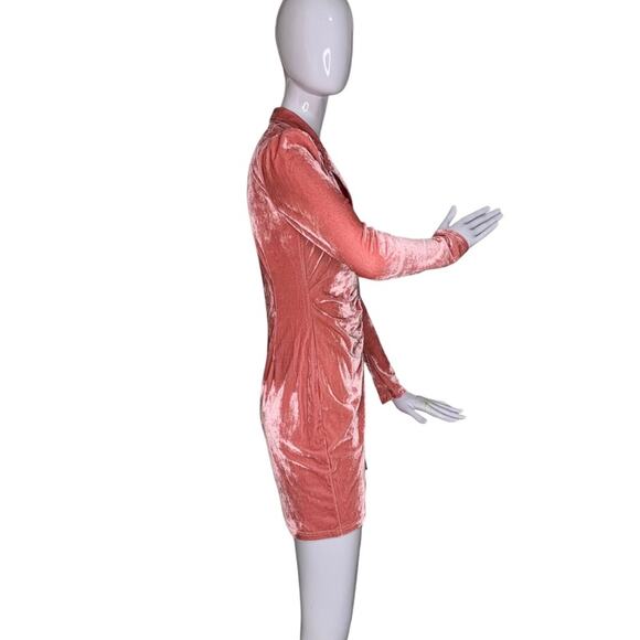 MINKPINK NWT Collared Mini Dress Long Sleeve Front Buttons Closure Blush Size M - Picture 8 of 13